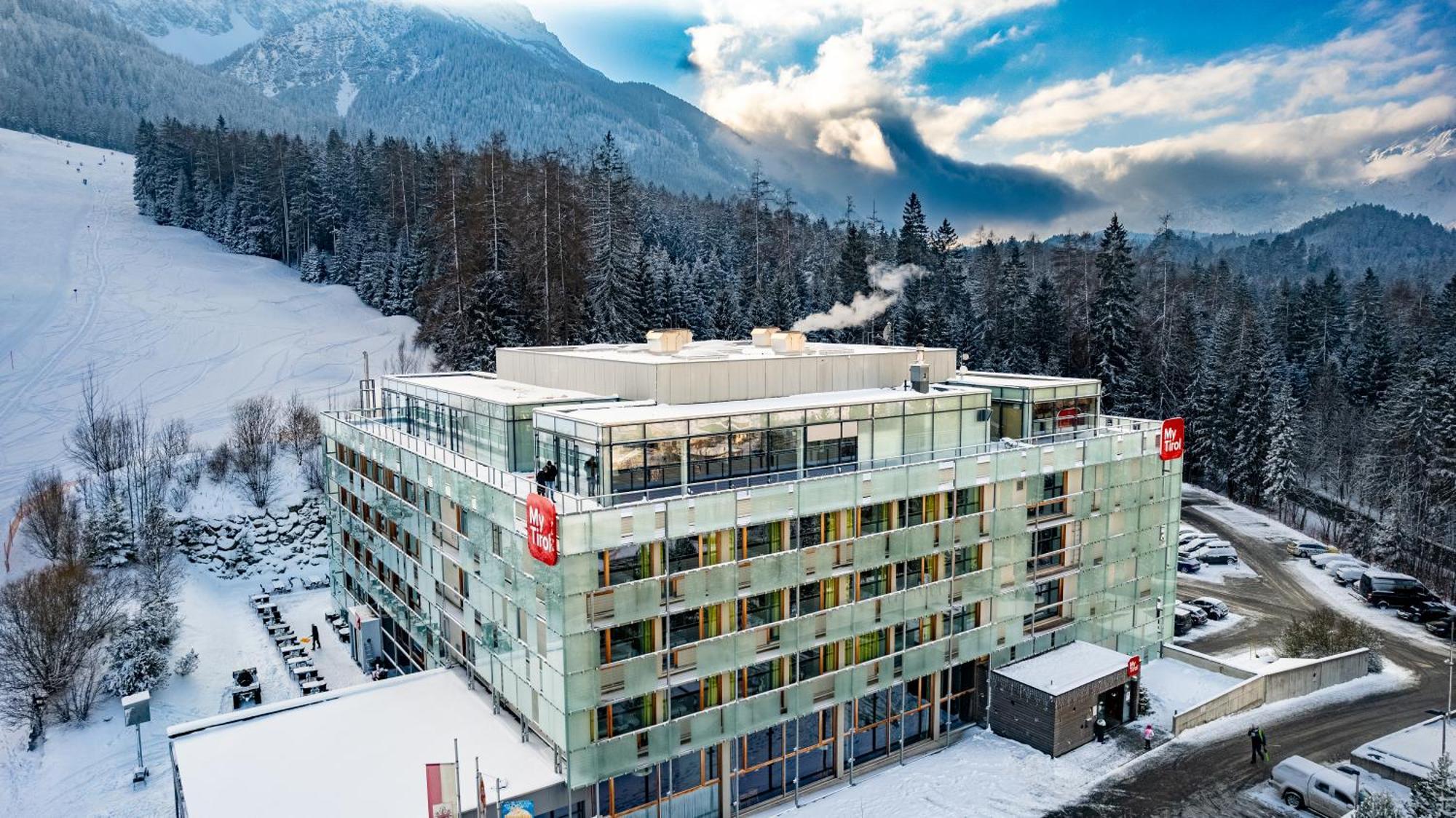 Mytirol Hotel 3*